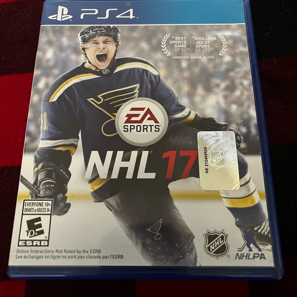 PS4 Slim Console with 2 Games no controllers - Picture 3 of 6